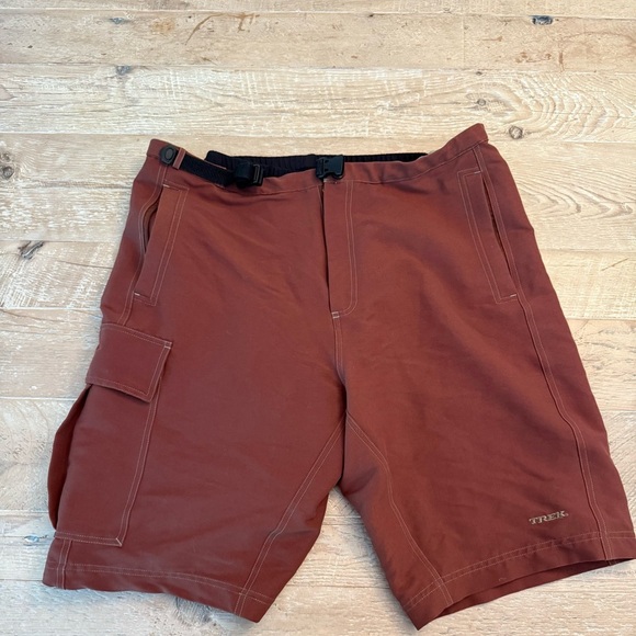 TREK Durable Hiking Shorts w builtin briefs Mens Large Rust - Picture 1 of 4